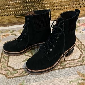 Madewell Lorelei lace up lug sole boot